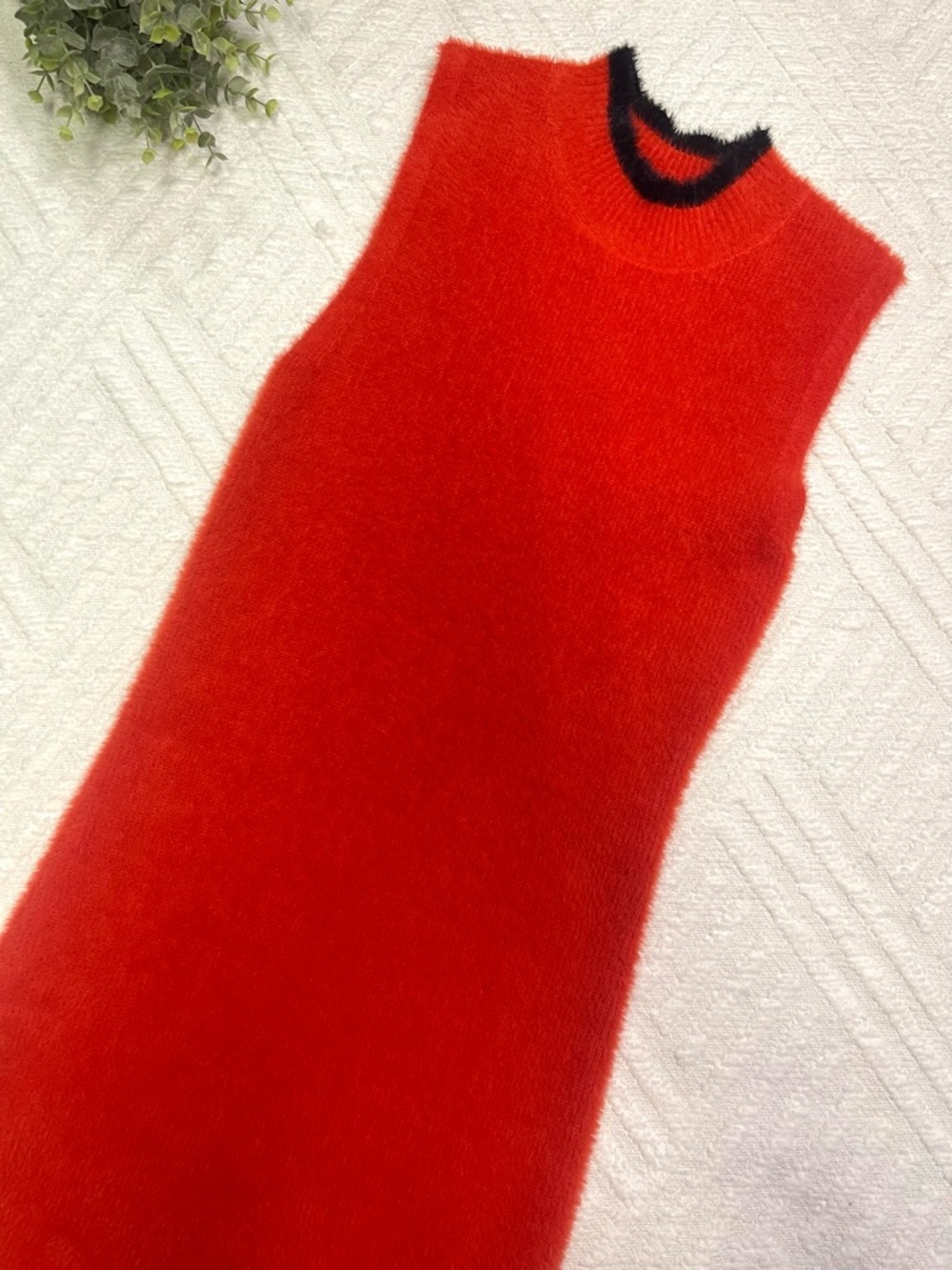 Splendid Vibrant Red Dress - Size M